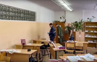 Следователи в брянской гимназии. 7 декабря 2023 года