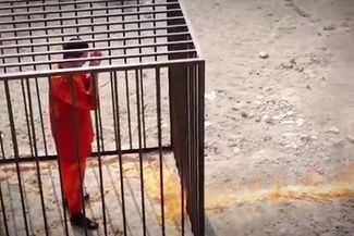 ISIL fighters execute the Jordanian air force pilot
