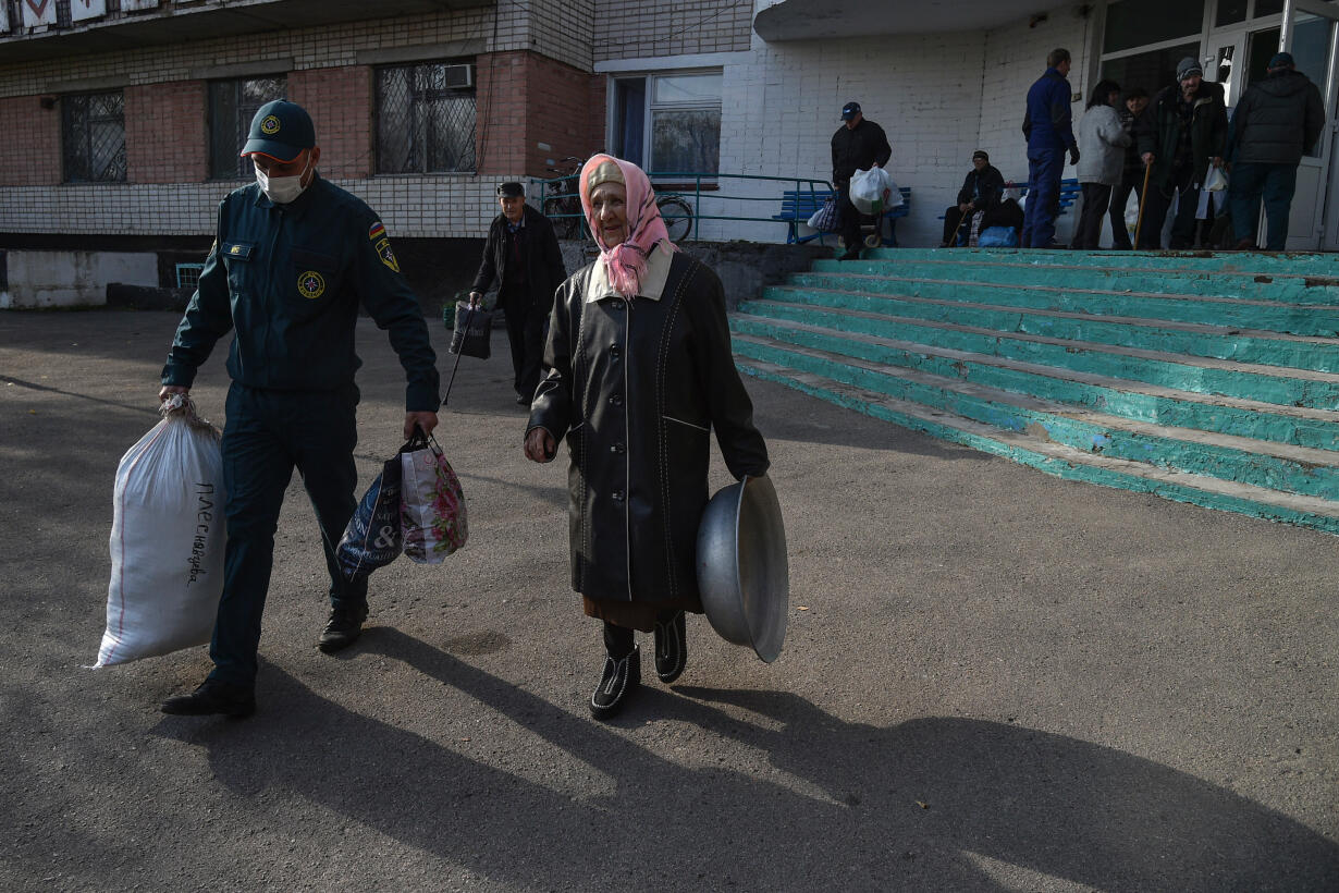 Пусть лучше она там где-нибудь умрет» «Медуза» рассказывает о первой  открытой трансгендерной женщине в российской армии. Ее собираются отправить  на войну с Украиной (и это еще не вся история) — Meduza