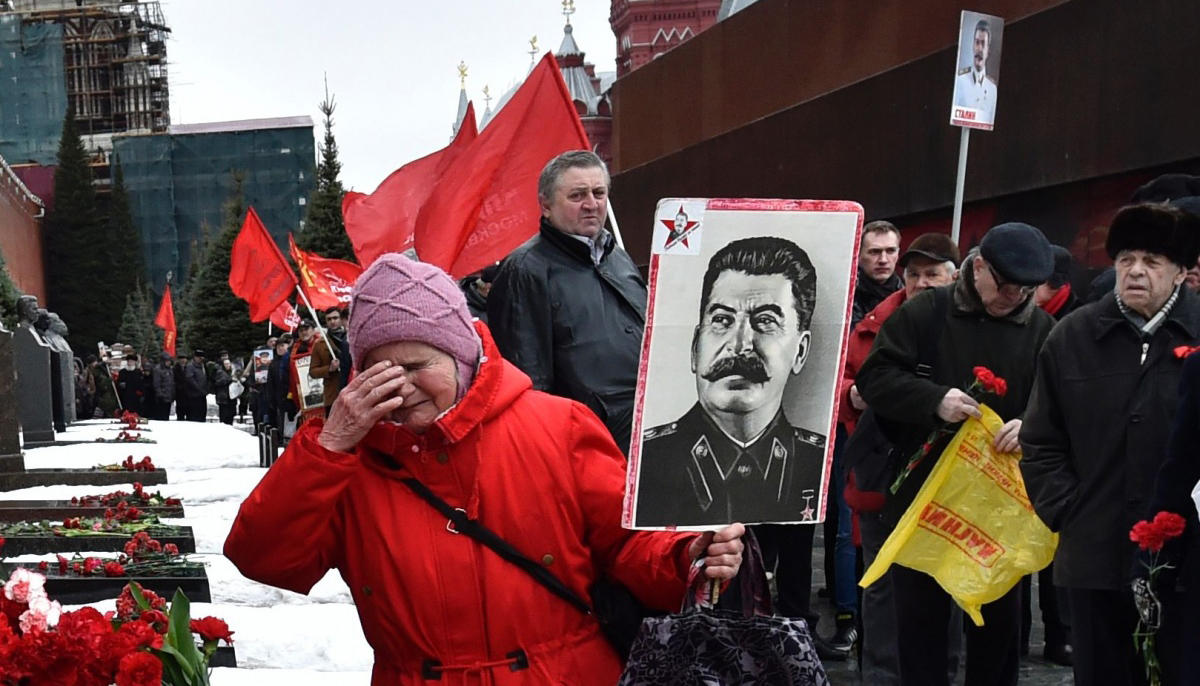 Stalin’s cult of personality is back. In one picture — Meduza