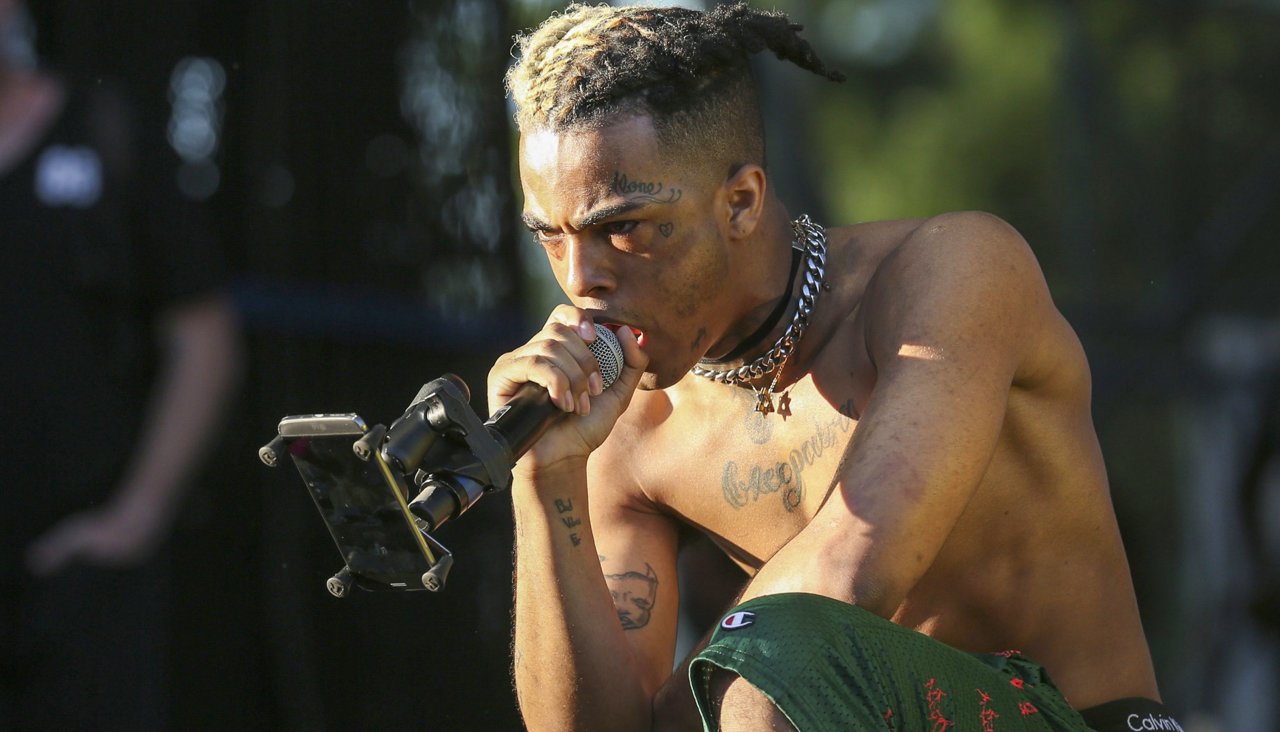 В Майами застрелили рэпера XXXTentacion — одну из главных звезд нового  поколения американского хип-хопа — Meduza