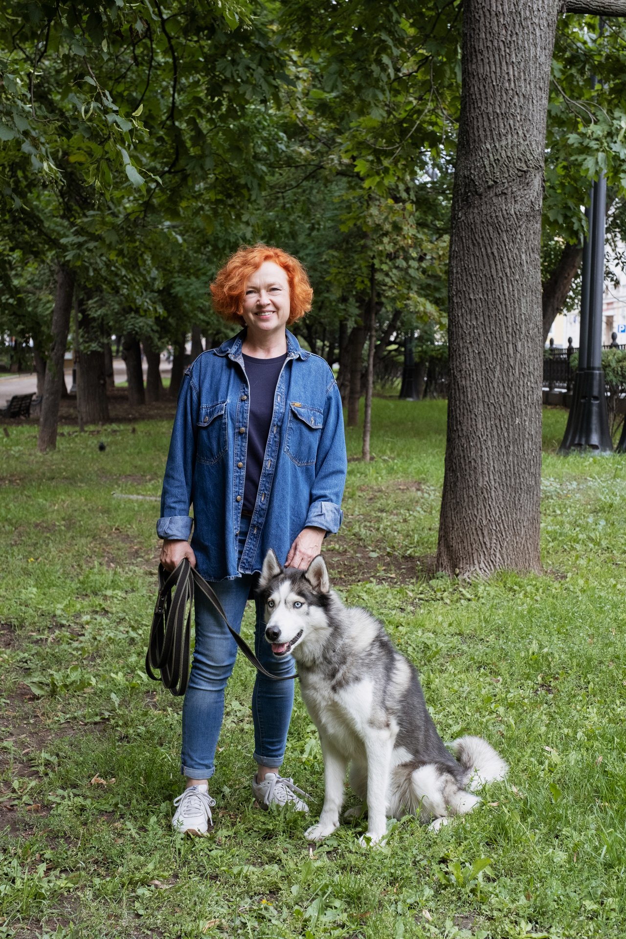 Есть люди, которые гуляют с собаками за деньги Трое из них рассказали нам о  своей работе — Meduza