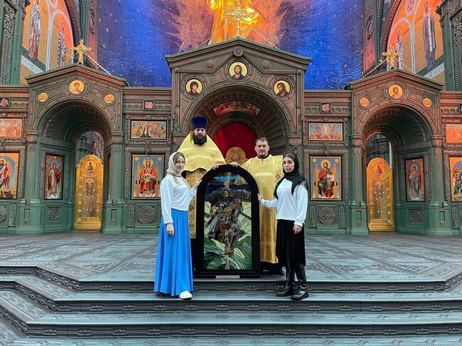 “Mariupol is our Kulikovo subject.”  In the temple of the Ministry of Defense of the Russian Federation, a stained-glass window with the warrior Peresvet was consecrated.  It was created from glass fragments collected on the battlefields in Mariupol