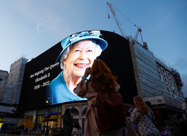 “Your work is completed.  Rest in peace”.  Elizabeth II dominated Great Britain for 70 years.  How her topics and residents of different international locations say goodbye to her.  Photo