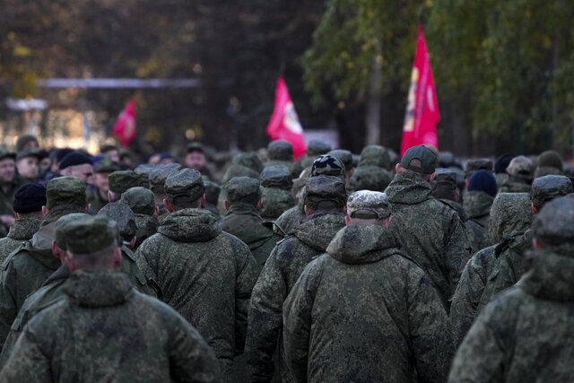 Kementerian Pertahanan Rusia – mengikuti PMC Wagner – mulai merekrut tahanan untuk perang dengan Ukraina.  Dari jumlah tersebut, pasukan khusus “Badai” dibuat, yang akan mencakup karyawan yang dihukum dari lembaga penegak hukum.