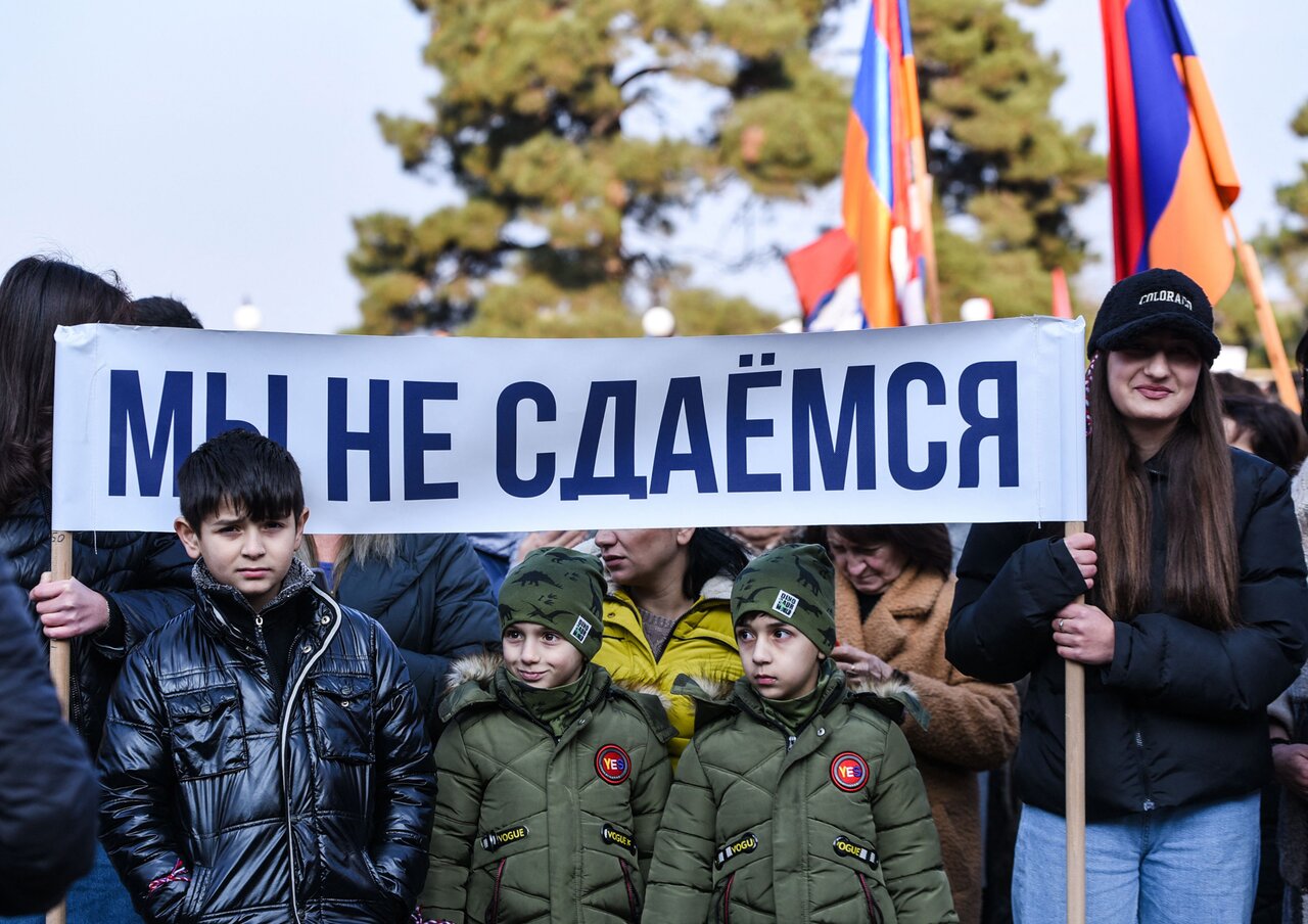 Я категорический противник любых войн» Миллиардер Рубен Варданян отказался  от гражданства РФ — а после этого возглавил правительство непризнанной  Нагорно-Карабахской республики. Мы с ним поговорили — Meduza