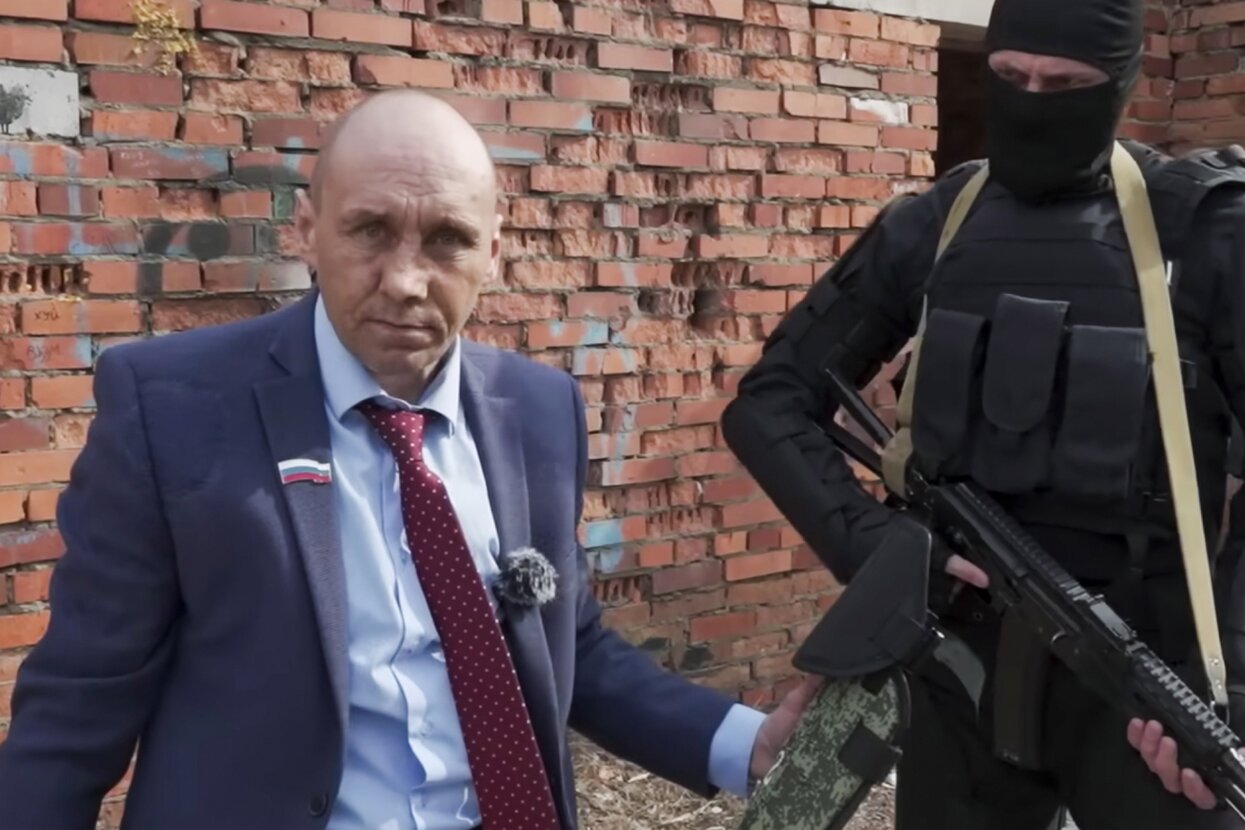 Наливкин депутат ютуб. Депутат наливкин. Депутат наливкин. Наливкин уссурийск. Наливкин депутат ютуб.