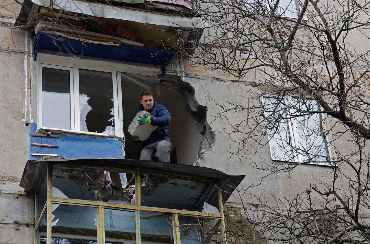 На войне в Украине случилась «революция дронов» — и ВСУ даже создали  специальные роты ударных беспилотников. Посмотрите, как одна из таких рот  воюет под оккупированной Горловкой Шестьсот девяносто шестой день войны.  Фотографии —