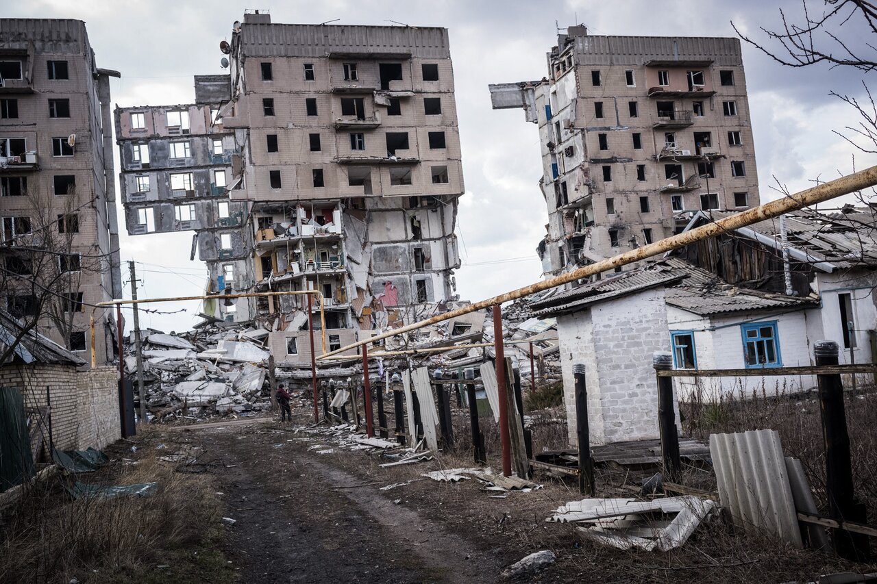 В Запорожье дети впервые с начала войны вернулись в школы Семьсот семьдесят  первый день войны. Фотографии — Meduza