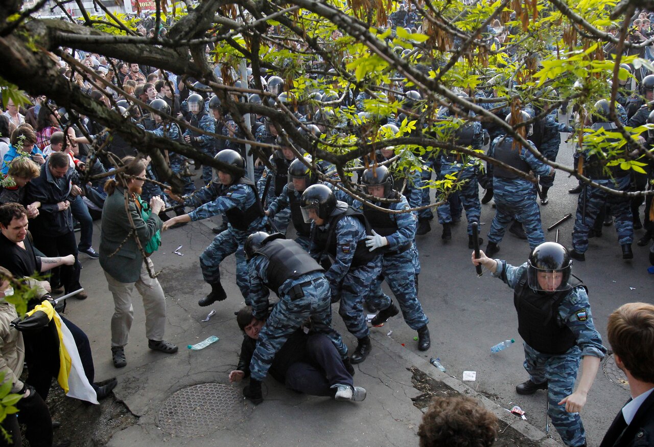 Стало понятно, что с мечтами пора завязывать» Митинг на Болотной площади 6  мая 2012 года. Уже очевидно, что этот день — один из самых важных в  современной истории России. Вот каким его