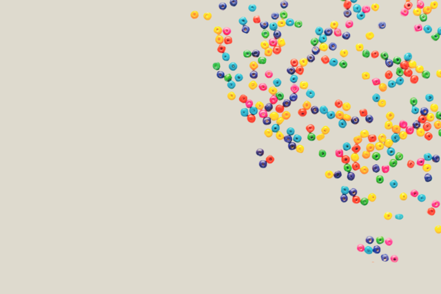 Мечтаете научиться на каникулах чему-нибудь новому А заодно успокоиться и отвлечься от плохих новостей Есть идеальный вариант! Плести из бисера совсем не скучно. Вот инструкция, как сотворить красоту своими руками