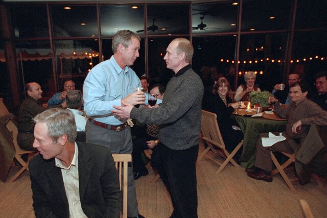 ‘We speak of our friendship’. Newly declassified transcripts show a chummy Putin and Bush Jr. at the height of U.S.–Russia cooperation