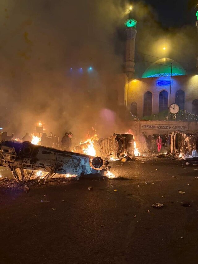 Интернет отключен уже 100 часов. Счет погибших, возможно, идет на тысячи. Трамп призывает к захвату госучреждений и обещает, что помощь уже в пути. Что происходит на 17-й день протестов в Иране