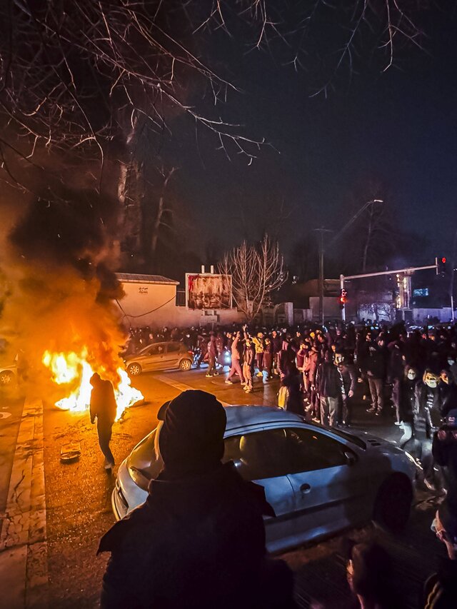 ‘Authoritarian learning’. What do the Iran protests mean for Russia? Meduza asks expert Nicole Grajewski.