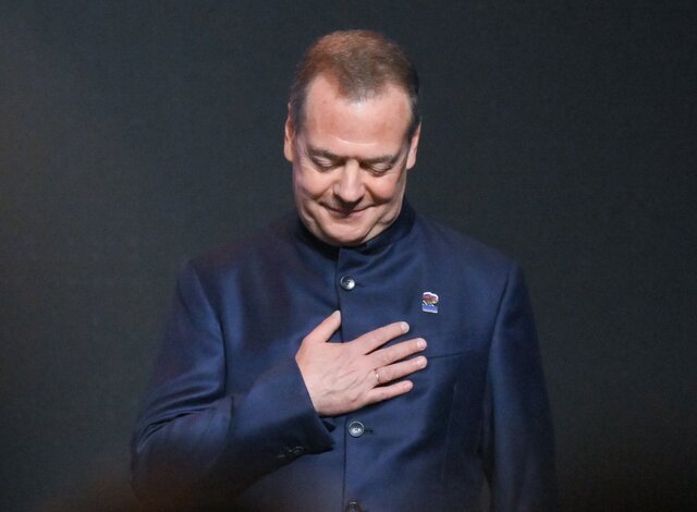 Prices are up, polls are down, and Kremlin officials think propaganda can fix the problem before the parliamentary elections, Meduza sources say