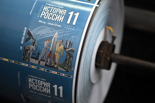 How Russia’s school history lessons are reframing Stalin, Gorbachev, and the war in Ukraine