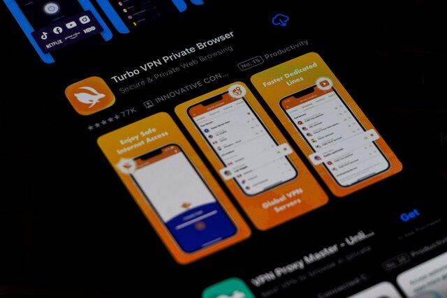 Власти все активнее борются с VPN-сервисами. Причем не только в России — VPN во всем мире переживают не лучшие времена. Претензии к ним возникли даже в США и ЕС