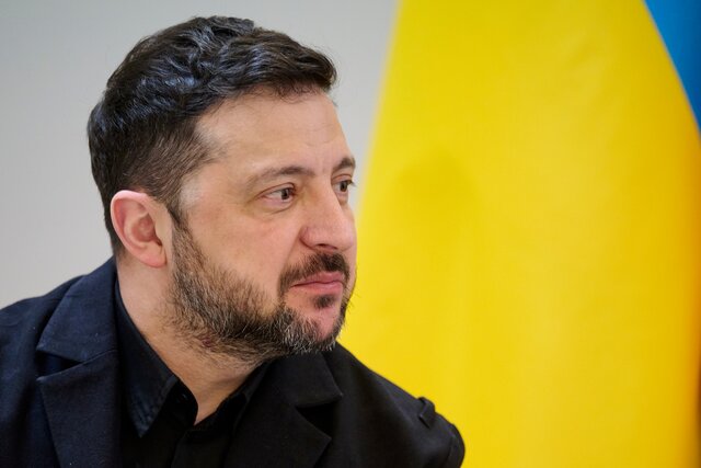 Владимир Зеленский выпустил указ президента Украины  разрешить 9 мая 2026 года провести парад в Москве (Российская Федерация). Вот текст этого документа