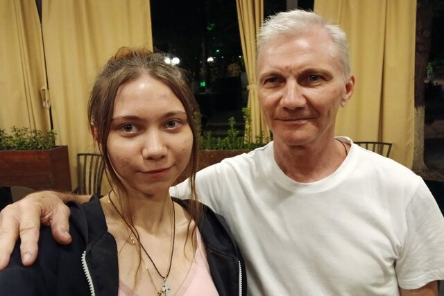 «Первое мое впечатление от Парижа — музей под открытым небом!» . Алексей и Мария Москалевы наконец получили политическое убежище. Они почти два года безрезультатно ждали решения Германии — а теперь живут во Франции