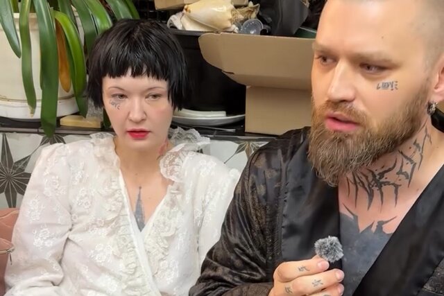 Сотрудница петербургского бренда одежды OldBaby Shop не вышла на работу из-за смерти дедушки. Основательница магазина назвала ее «инфантильным зумером» и уволила. «Тебе мертвые важнее, чем живые»