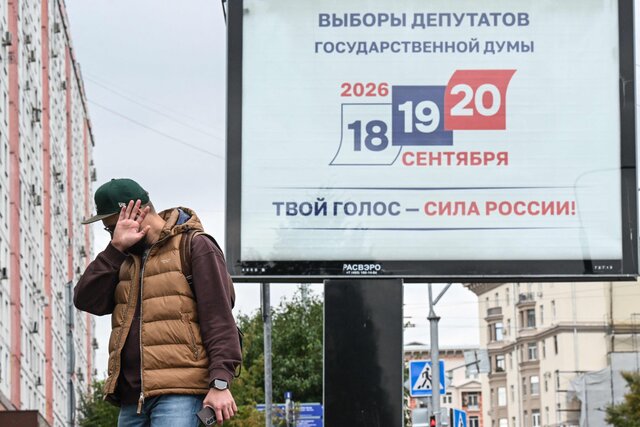 Телеканалы в России обязаны тратить время на дебаты перед выборами. Вот только сами партии на них не ходят. Подборка абсурдных видео