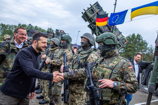 «Зондерштаб Украина». Внутри бундесвера работает специальный штаб по вопросам Украины. Он способен заключать сделки на поставку оружия всего за две недели