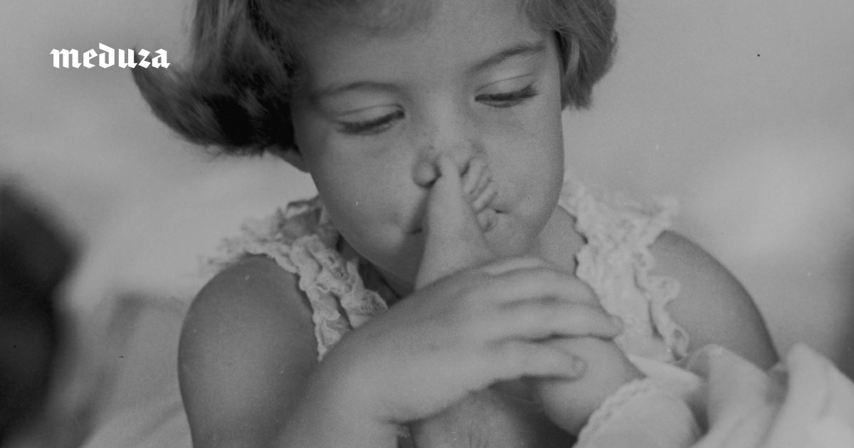 Слышали, что духи «с феромонами» привлекают окружающих? Но возможно ли это с точки зрения науки? И есть ли вообще у человека феромоны? Все, что нужно знать об обонянии и роли запахов в нашей жизни — в том числе при выборе партнера