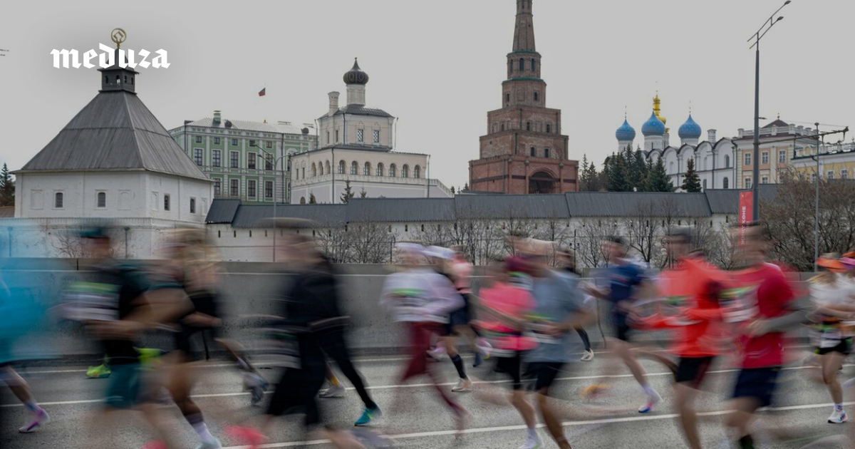 «Когда бежишь, проблемы уходят на второй план». Марафон в Казани стал крупнейшим событием для бегунов в стране. Почему россияне так любят этот спорт? Куда и зачем они бегут?