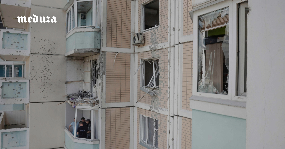 «Да, страшно. Но для меня это справедливое возмездие». Украина бьет дронами по Москве и другим городам, где, казалось, должно быть безопасно. Это все-таки меняет отношение россиян к войне? Вот что пишут наши читатели