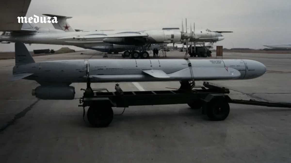 Россия наладила поставки военных технологий из Японии в обход санкций. За организацию схемы под видом сотрудника «Аэрофлота» отвечает офицер ГРУ, выяснила The New York Times