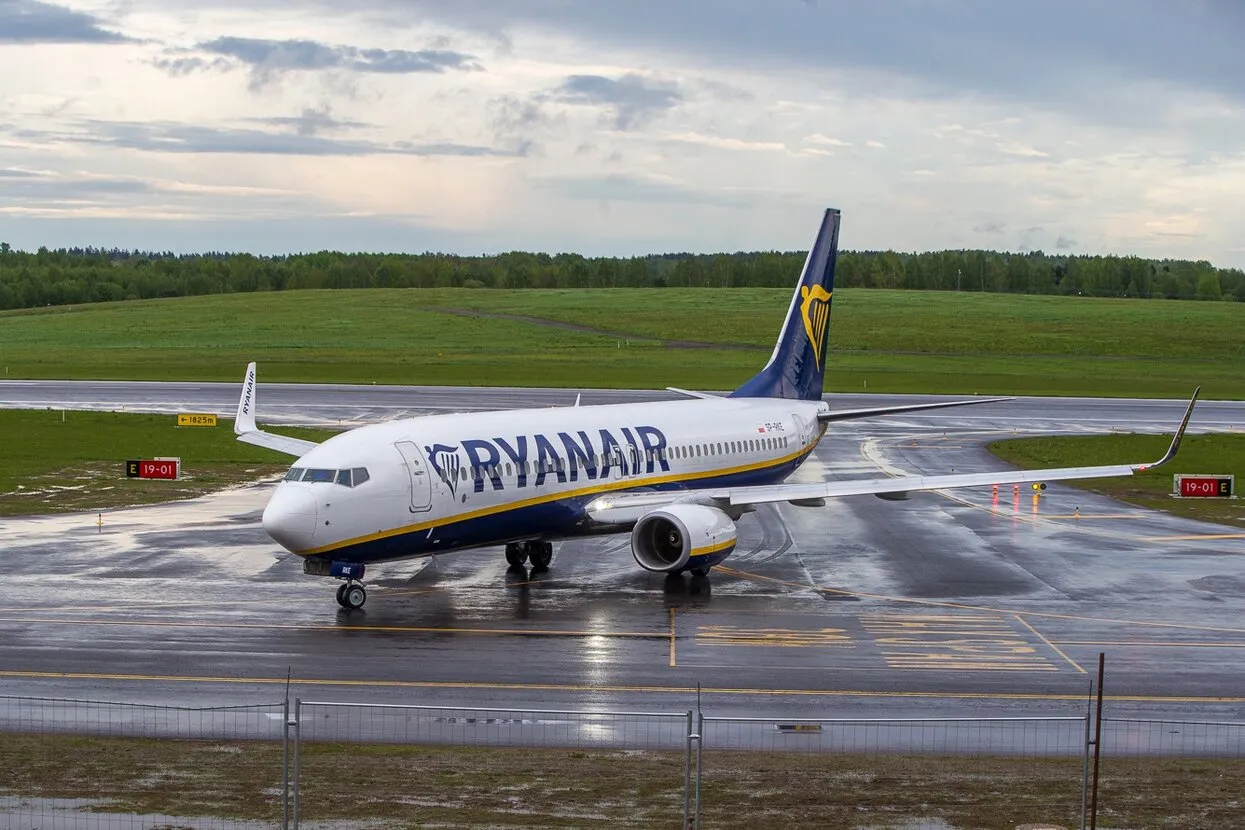 Глава Ryanair заявил, что диспетчеры из Минска не пытались связаться с  авиакомпанией перед посадкой самолета. Власти Беларуси утверждали обратное  — Meduza