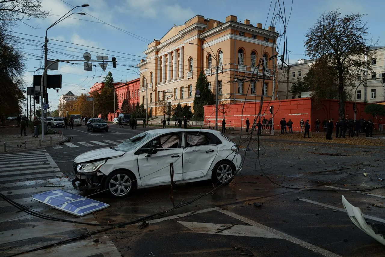 Киев. Карта разрушений Проект «Медузы» об украинской столице, которую  Россия бомбит уже два года — Meduza