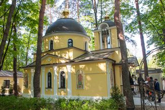 Храм святой Елиcаветы в Покровском-Стрешнево, 13 мая 2016 года