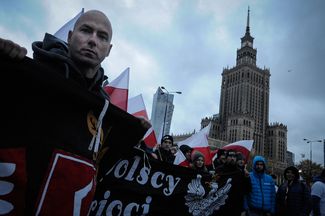 Демонстрация националистов в рамках празднования Дня независимости Польши в Варшаве, 11 ноября 2017 года
