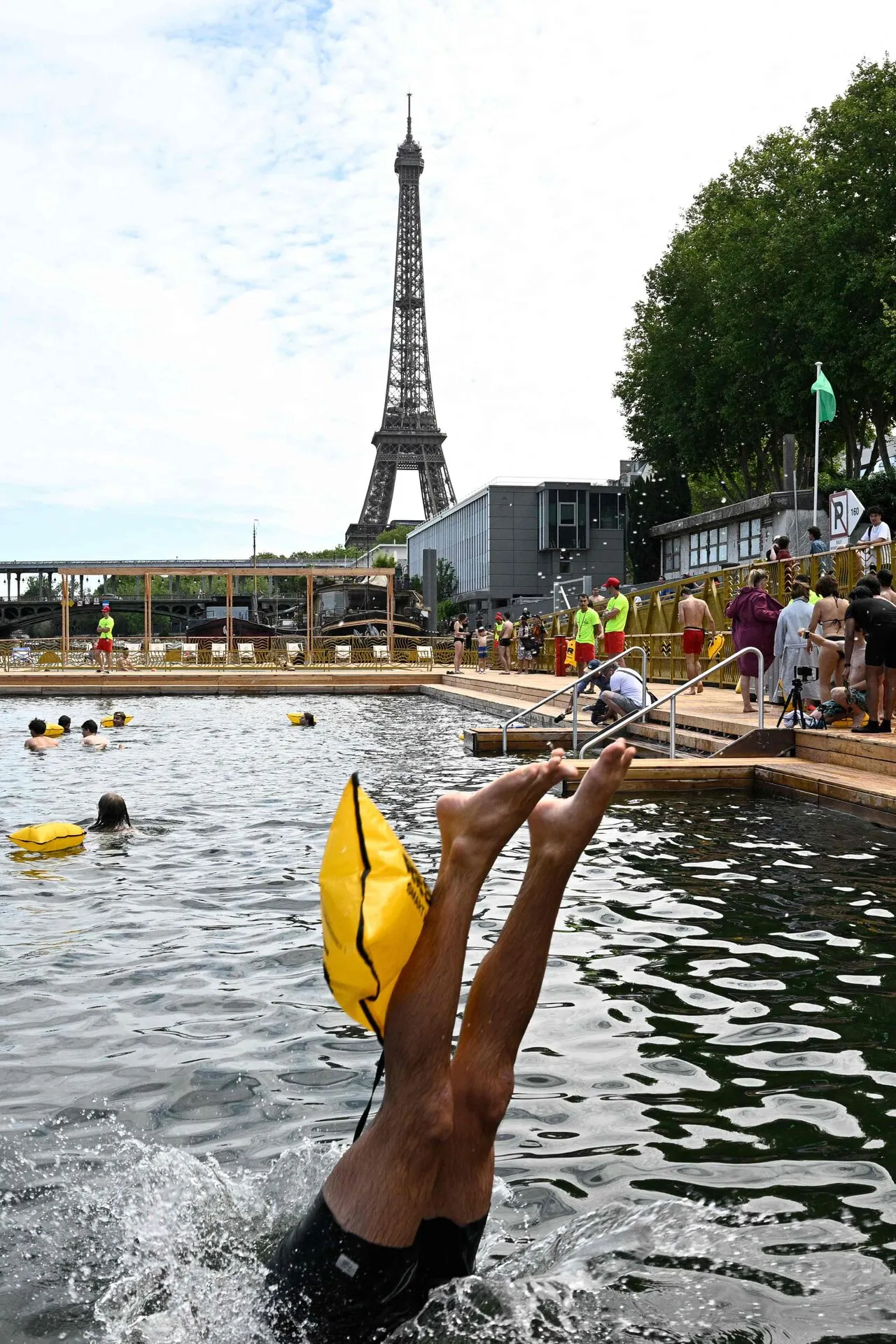 Julien de Rosa / AFP / Scanpix / LETA