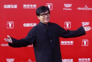 Джеки Чан на 18-м Шанхайском кинофестивале, 13 июня 2015 года