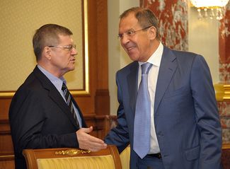 Left to right: Attorney General Yury Chaika and Foreign Minister Sergey Lavrov