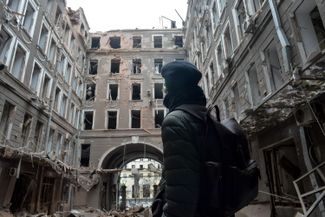 Последствия обстрелов в Харькове. 3 марта 2022 года