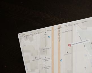 Отметка на карте с местом убийства бездомного Курылева на Земляном Валу, 41
