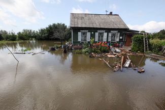 Большой Уссурийский остров во время наводнения, август 2013 года