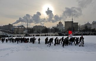 According to the rally’s organizers, up to 120,000 people took part in the protest on February 4, despite the fact that it was -20 degrees Celsius (-4 degree Fahrenheit) outside. It was the largest rally of that winter.