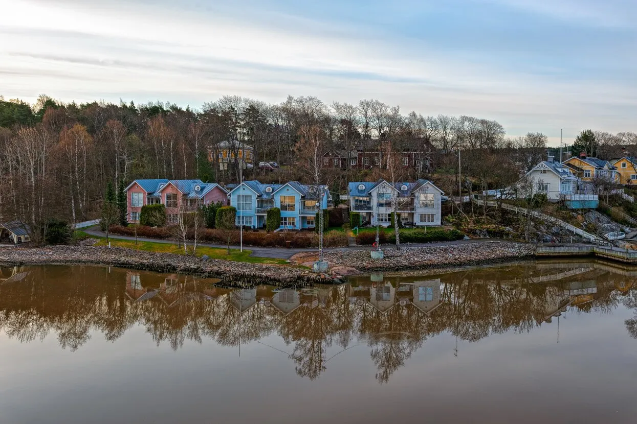 Igor Grochev / Shutterstock.com