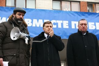 Вячеслав Макаров (в центре) и Вадим Тюльпанов (справа). 28 января 2009 года