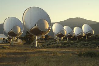 Телескоп Аллена (один из проектов организации SETI) в Северной Калифорнии, 18 августа 2006 года