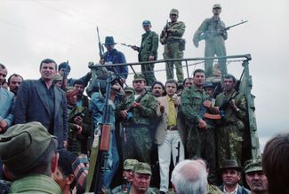 A pro-Khasbulatov rally in Urus-Martan. August 18, 1994