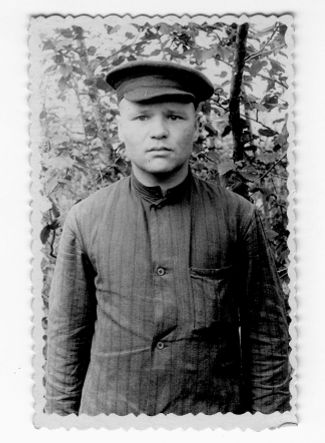 Заключенный из лагерного пункта № 1 Алексей Салангин. Автор фотографии неизвестен. 1950 год