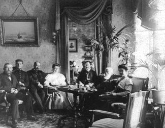 The parlor at 16 Bolshoy Dmitrovka, where Professor Vladimir Mikhailovich Chaplin (Vera Chaplina’s uncle), a scientist and engineer, lived. In the center is Vera’s mother, Lydia Chaplina. About 1904.