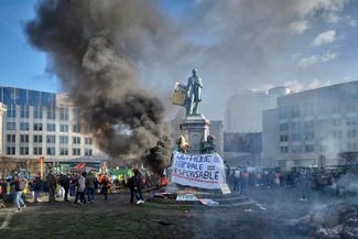 Акция протеста в европейском квартале Брюсселя