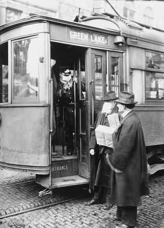 Во время эпидемии жителям Сиэтла запрещали ездить в общественном транспорте без масок
