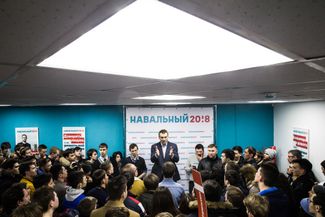 Navalny campaigns for president in Kazan on March 5, 2017.